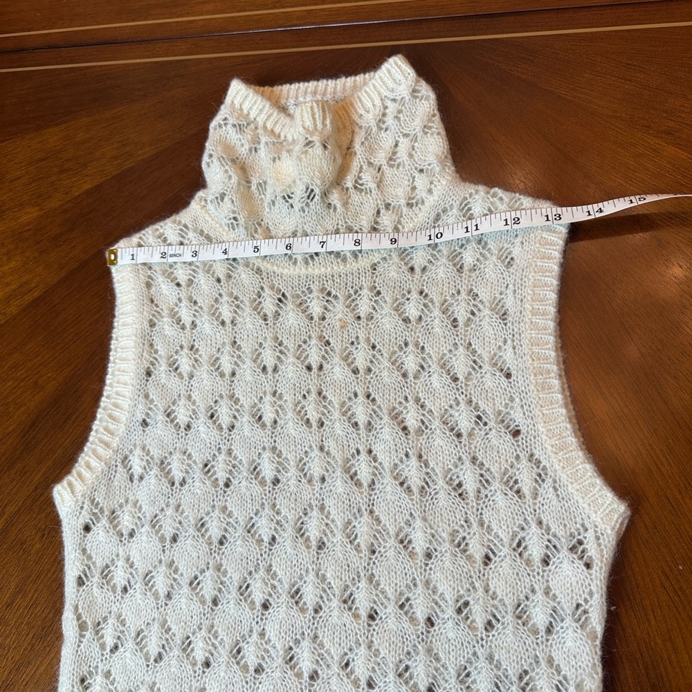 Authentic Dolce & Gabbana Knit Vest & Scarf Set | Turtleneck Sleeveless Top - Picture 15 of 15